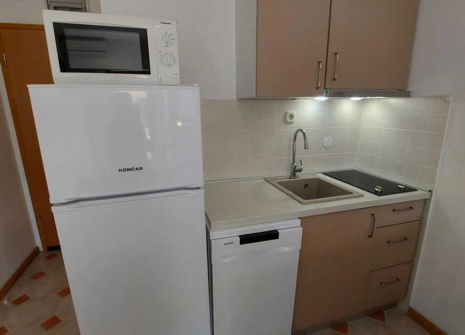 Studio Mit Terrasse Im Ersten Stock Des Hauses Mandre Apartment